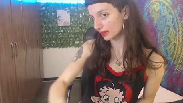 BurningVenus12 online show from October 24, 2025, 1:21 pm