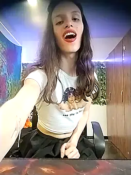 BurningVenus12 online show from September 27, 2025, 10:21 am