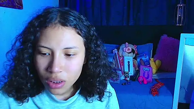 avans 15 online show from March 19, 2025, 8:32 pm