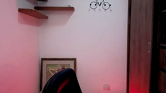 avans 15 online show from September 29, 2025, 11:54 pm