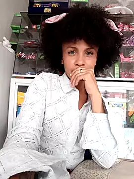 Snapshot of BlairSamy chatting on October 3, 2025, 6:31 pm BlairSamy online show from October 3, 2025, 6:31 pm