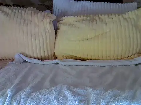 Soft gal12 online show from September 12, 2025, 6:46 am