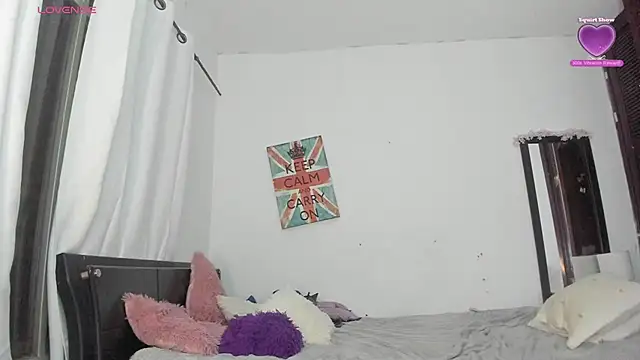 Sophie sweett19 online show from October 21, 2025, 11:48 pm