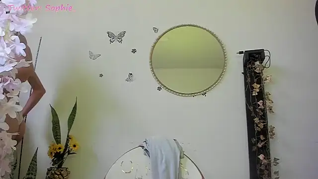 Sophie sweett19 online show from March 1, 2025, 12:34 pm
