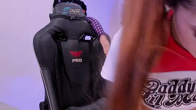 sofiarouge online show from October 31, 2025, 8:38 pm