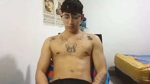 Dillom420 online show from February 14, 2025, 4:15 am