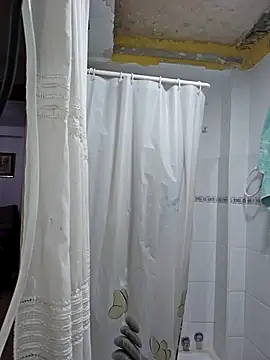 charlye inkkkk online show from December 16, 2025, 10:25 pm