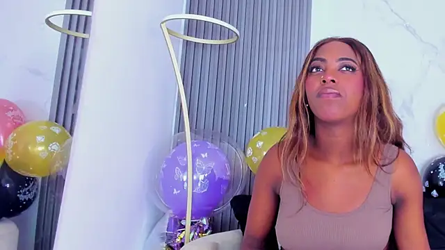 ebonydreams01 online show from December 22, 2025, 11:43 am