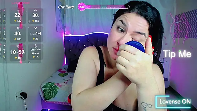 Snapshot of _curvy_latina chatting on March 12, 2025, 11:43 am curvy latina online show from March 12, 2025, 11:43 am