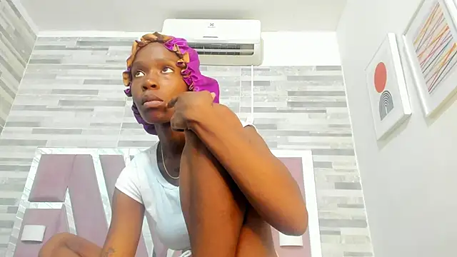 ebony march online show from October 3, 2025, 6:42 pm