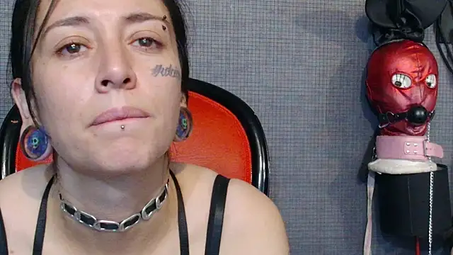 LusstCruella online show from March 5, 2025, 2:23 pm