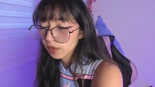 Yommi Winx online show from November 6, 2025, 10:25 pm