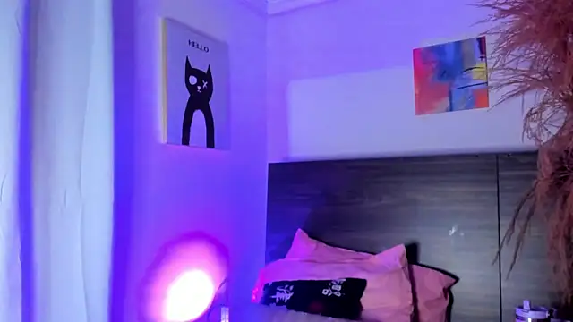 Martina Miiller online show from March 19, 2025, 12:45 pm