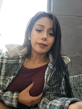 Lau1127 online show from October 11, 2025, 10:33 pm