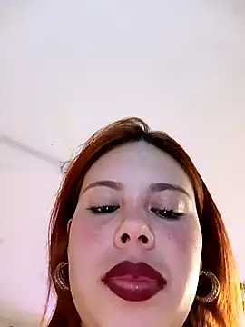 aurora sky11 online show from March 21, 2025, 10:50 pm