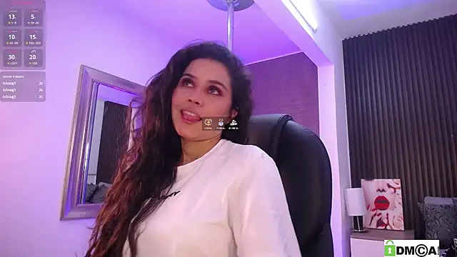 natasha  jackson online show from September 22, 2025, 12:44 pm