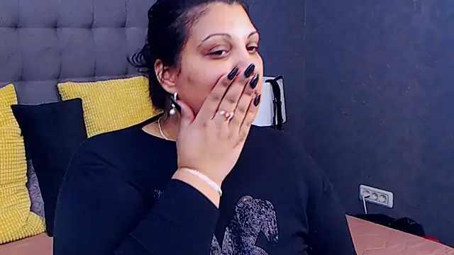 Snapshot of AmyCubes chatting on March 15, 2025, 9:05 pm AmyCubes online show from March 15, 2025, 9:05 pm