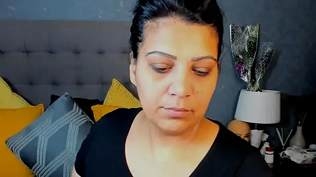 AmyCubes online show from March 12, 2026, 5:24 am