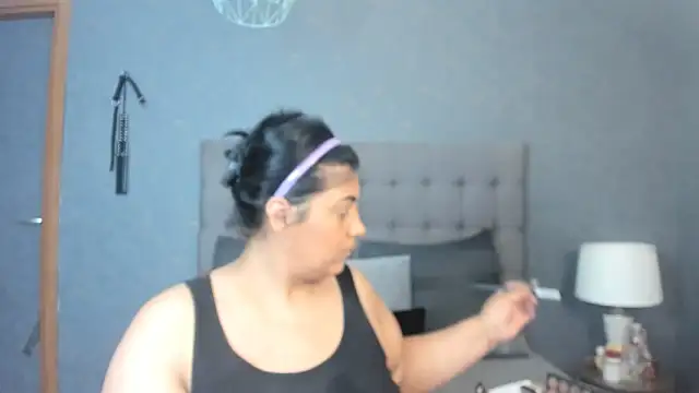 Snapshot of AmyCubes chatting on September 13, 2025, 4:01 am AmyCubes online show from September 13, 2025, 4:01 am