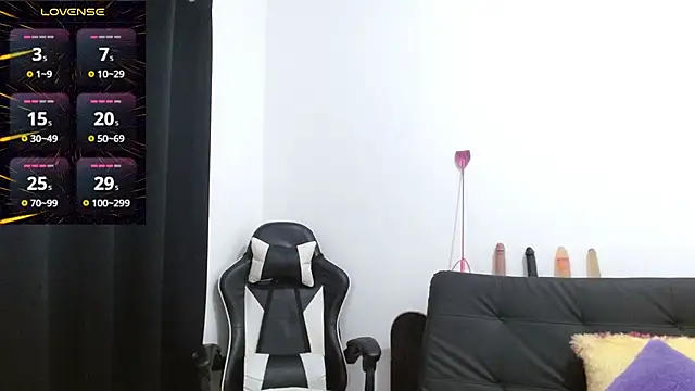 Snapshot of Kiara-Rider chatting on December 21, 2025, 5:53 am Kiara-Rider online show from December 21, 2025, 5:53 am