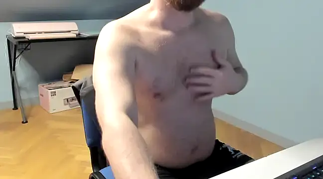 HomePornPonny online show from March 4, 2025, 7:11 pm