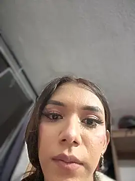 Nikol Rang   online show from October 22, 2025, 12:54 am