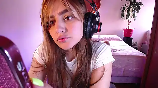 Lu perez online show from September 20, 2025, 7:30 pm