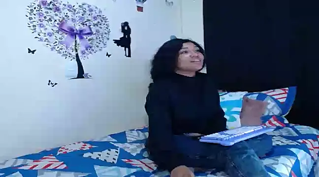 katty ebonny online show from December 11, 2024, 2:52 am