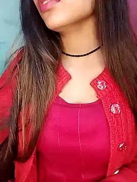 Sreya213 online show from December 31, 2024, 6:46 pm