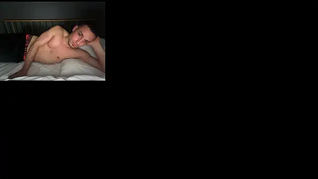 Snapshot of hot_shot_13 chatting on April 22, 2026, 6:20 am hot shot 13 online show from April 22, 2026, 6:20 am