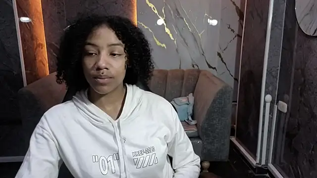 Violeth b online show from October 25, 2025, 12:50 pm