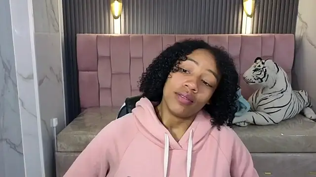 Violeth b online show from January 15, 2026, 12:52 pm