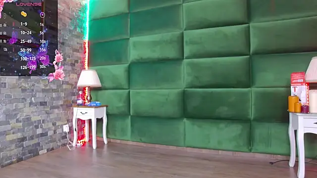 SelenSummer online show from February 18, 2026, 7:54 pm