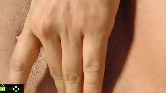 mikellwilliams10 online show from January 8, 2026, 12:38 am