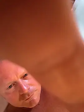 swingr online show from April 12, 2026, 8:39 am