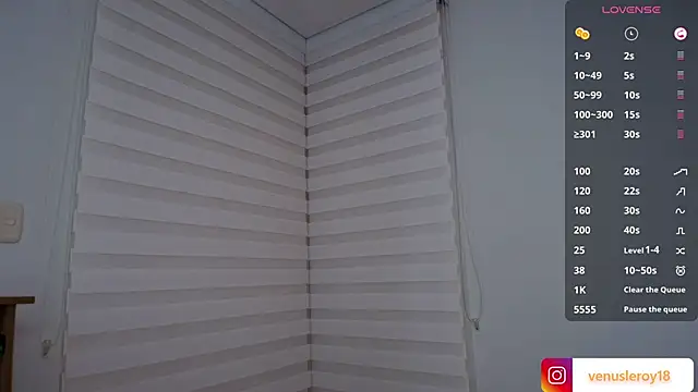 venusleroy  online show from March 16, 2025, 1:07 am