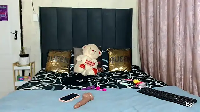 quenliyasa online show from September 11, 2025, 5:24 pm