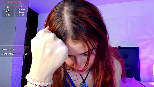 Alaaskaa  online show from March 7, 2025, 10:21 pm