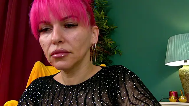 Foxxxy MILF online show from March 21, 2025, 5:21 am