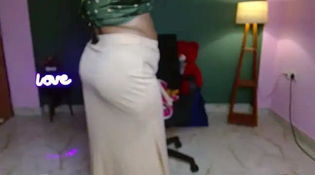 Naughty Ayesha1 online show from March 23, 2025, 2:48 am