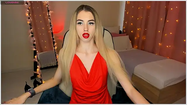 Emilia Klar online show from March 5, 2025, 2:56 pm