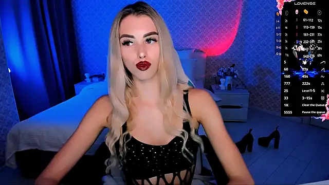 Emilia Klar online show from September 11, 2025, 8:03 am