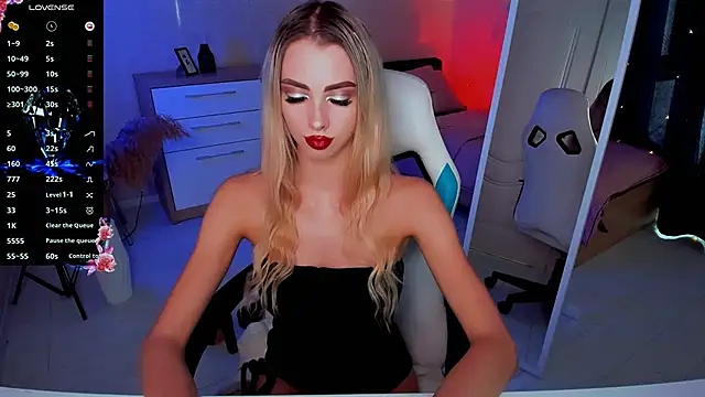 Emilia Klar online show from September 12, 2025, 3:12 pm