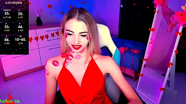 Emilia Klar online show from February 12, 2025, 8:27 am