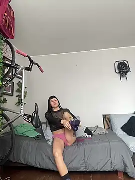 EemaHaruki online show from February 24, 2025, 5:20 pm