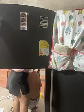 perlita05 online show from December 14, 2025, 4:45 pm