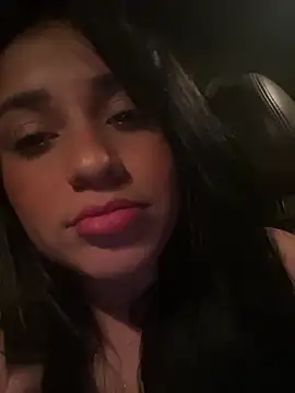 perlita05 online show from February 28, 2026, 1:49 am