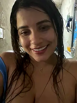 perlita05 online show from October 11, 2025, 3:13 pm