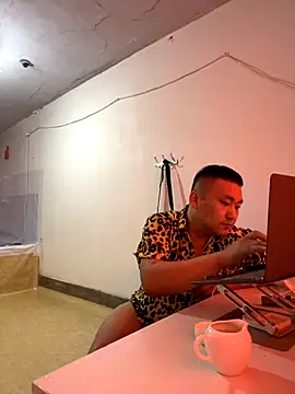 ShaoZian 1 online show from October 8, 2025, 3:41 am