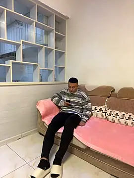 ShaoZian 1 online show from October 10, 2025, 9:54 am